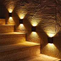 Încărcați imaginea în vizualizatorul Galeriei, Set 4 x Lampa Solara 4 LED Lumina Bidirectionala, Alb cald
