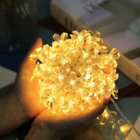 Încărcați imaginea în vizualizatorul Galeriei, Instalatie solara 50 LED, ghirlanda luminoasa cu flori multicolor
