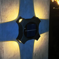 Încărcați imaginea în vizualizatorul Galeriei, Set 4 x Lampa Solara cu Lumina 4 Directii, Alb cald
