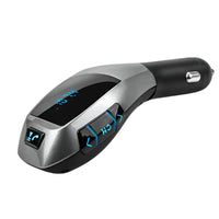 Încărcați imaginea în vizualizatorul Galeriei, Car audio transmitter with digital display on a white background
