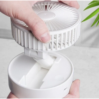 Încărcați imaginea în vizualizatorul Galeriei, Ventilator portabil de masa cu incarcare prin USB cu 3 Trepte de viteza Alb
