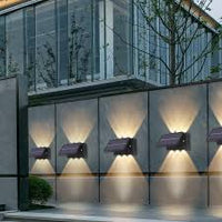 Încărcați imaginea în vizualizatorul Galeriei, Lampa solara cu 6 LED, lumina calda, bidirectionala
