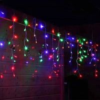 Încărcați imaginea în vizualizatorul Galeriei, Instalație de Crăciun, franjuri cu led tip țurțuri, exterior, 20 metri, 500 LED-uri, interconectabila
