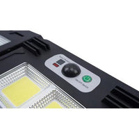 Încărcați imaginea în vizualizatorul Galeriei, Lampa Solara Tripla cu Suport de Prindere pe Perete
