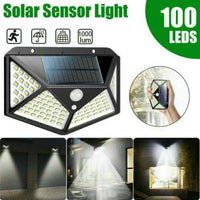 Încărcați imaginea în vizualizatorul Galeriei, Set 3 x Lampa 100 LED cu panou solar, senzor de miscare
